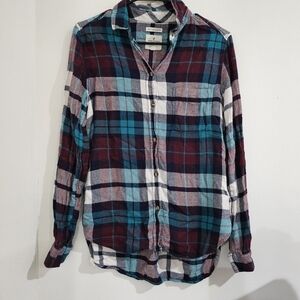 Plaid Button-Up Shirt Teal, Burgundy & White American Eagle Boyfriend Fit Size S